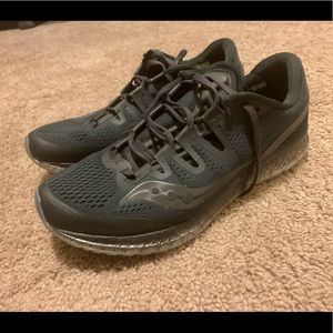 Men’s Saucony Freedom ISO 1